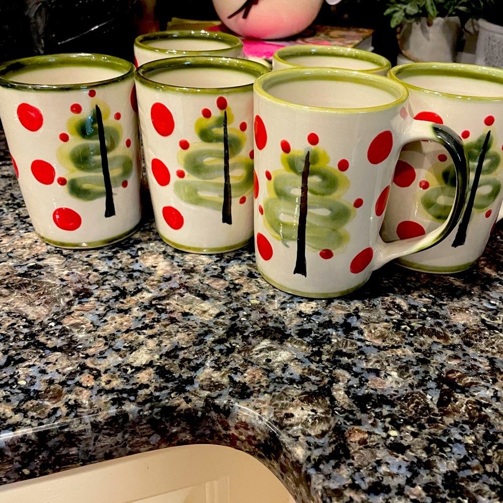 ADORABLE CHRISTMAS COFFEE MUGS!